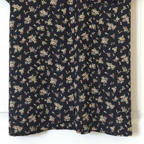 Jones New York 90's Vintage Floral Short Sleeve Button Down Blouse Black 10 - Picture 6 of 10
